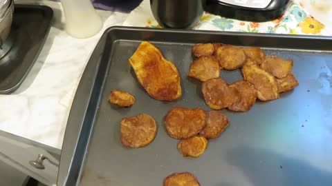 Homemade potato chips