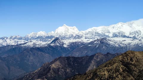 Panromic view from Phalut top- Mt everest And the kanchenjunga range