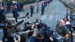 🇺🇦 Ukraine | Ukraine Russia War | Protesters March to Russian Embassy in Hungary Chanting "Rus | RCF