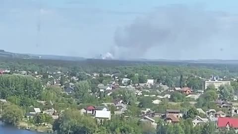 Ukrainian crane operator watches clashes between RU/UA forces northeast of Kharkov