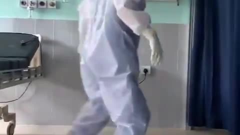 Doctor dance to motivate Covid-19 patients