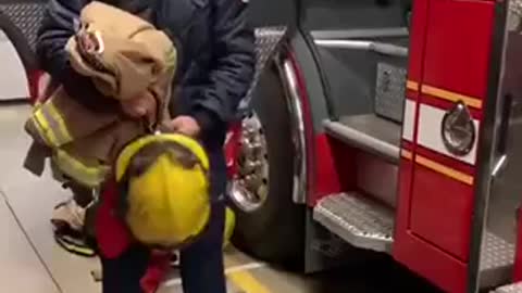 A firefighter takes a stand against vaccine mandates