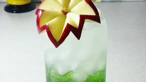 Apple and cinnamon mocktail