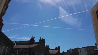 Chemtrails in London-England UK