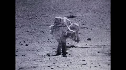 Astronauts_falling_on_the_Moon,_NASA_Apollo_Mission_Landed_on_the_Lunar_Surface(1080p)
