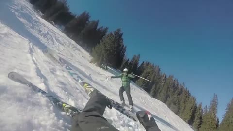 Sunny ski montage helmet pov
