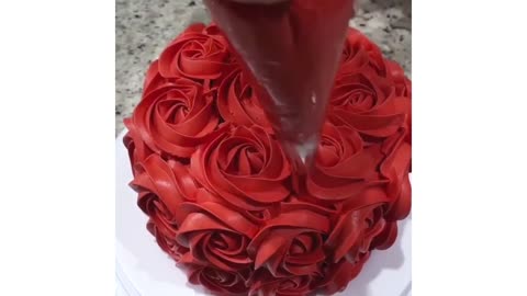 Cake Decorating Tutorial