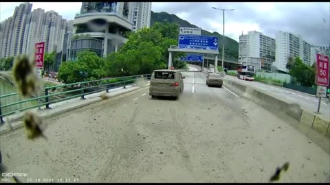 Perfect Instant Karma! Two cars get dumping concrete on road ragers