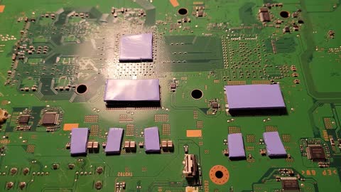 Playstation 3 CECHA01 De-Lid Part 3: The Goo