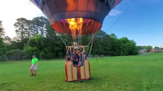 Texas Family enjoys an incredible flight with air balloon