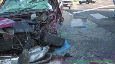 18 WHEELER AND SUV COLLIDED, 1 PERSON FLOWN, LIVINGSTON TEXAS, 04/22/24...