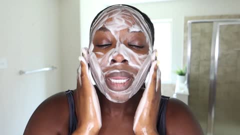 SKINCARE ROUTINE FOR BLACK WOMEN