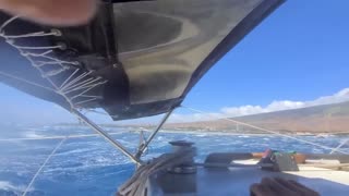INCREDIBLE FOOTAGE | SAILBOAT CAPTAIN FILMS THE LAHAINA 🔥FROM THE BAY OF THE HURRICANE INFERNO