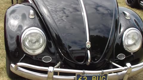 1962 Volkswagen Deluxe Beetle