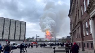 Fire breaks out at Copenhagen's stock exchange