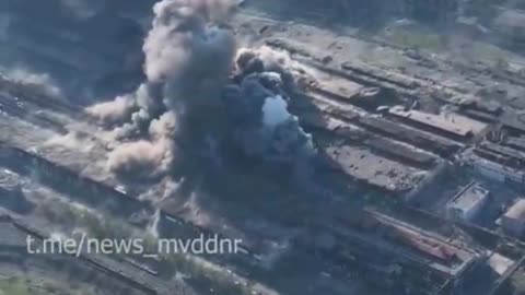 Mariupol UA: Russian Airforce Takes The Gloves Off.... Azov Steel Works Takes The Hit