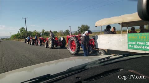Central WA Antique Farm Equipment Club: Harrah Tractor Convoy