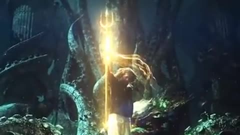 Aquaman takes his power