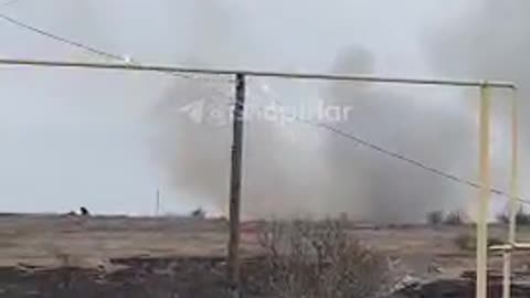 Terrible scenes😳 Fighting in the village of Bugas near the Ukrainian city of Volnovakha