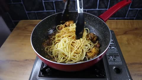 Spicy Butter Garlic Shrimp Prawn Pasta Recipe