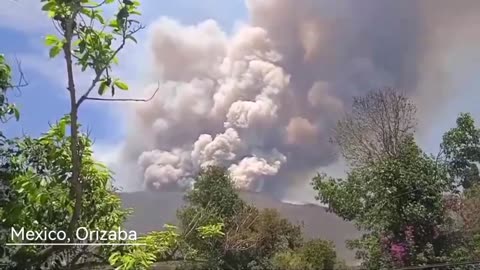 ***Blazing Mexico : Catastrophic Fires Engulf Orizaba***