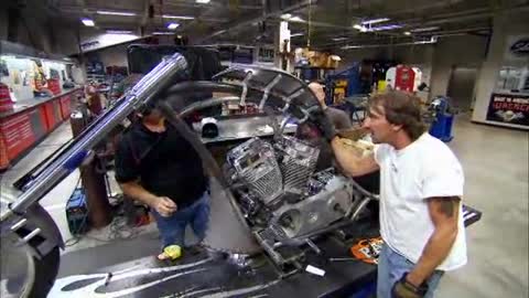 American Chopper: Complicated Curvature