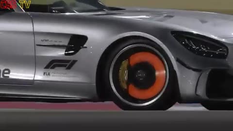 F1 Safety Car Drifting AMG GTR Glowing Brake Discs - Bernd Mayländer