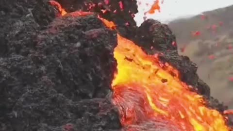 Iceland__\/olcano🌋__Tourism #Earth Crust__#Lava #Viral_Shorts (1080p)