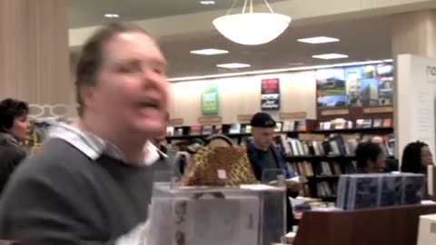 Crazy Chick Flips Out in Barnes & Noble