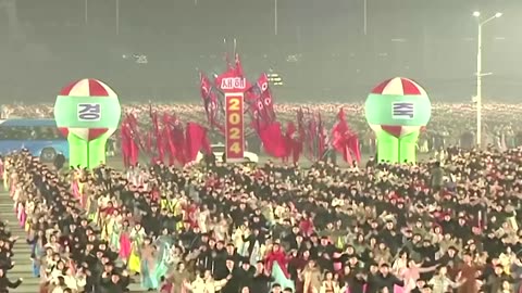 North Koreans celebrate the new year in Pyongyang