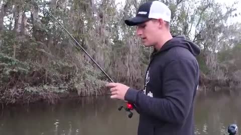 (Bass Fishing Tips) How To Fish Crankbaits