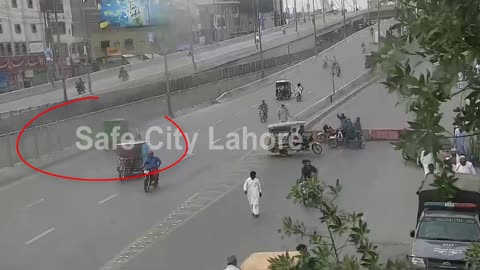 Traffic Accident Caught on Safe Cities's Camera