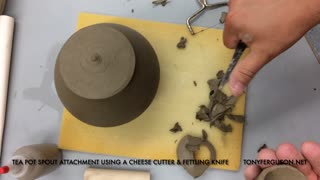 Tea pot pottery construction with Tony Ferguson