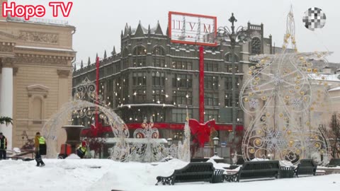 Moscow blanketed by heavy snowfall, first this year |