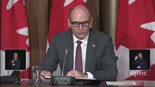 Health Minister announces that people who traveled to affected areas are no longer allowed to enter Canada