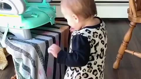 😂This baby is so good dancing 😂