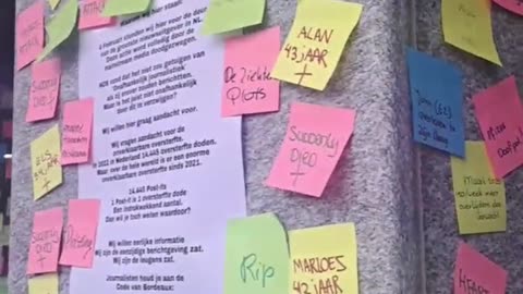 Vaccinatiedoden - Gebouw NOS opnieuw volgeplakt met post-its