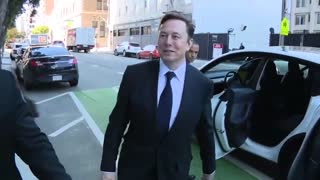 Elon Musk Deals With Reporters In The Classiest Way Possible