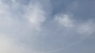 Chemtrails wszędzie rozpylają mieszankę grzybów z toksynami dla Plandemia 2.0. ,