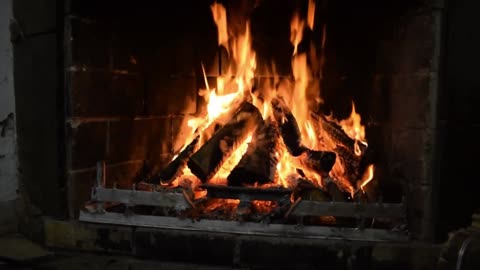 3: Relaxing Drum Music and Beautiful Fireplace