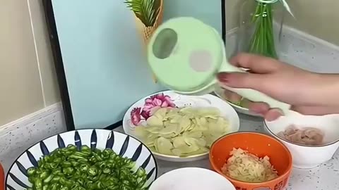 Electric Vegetable Handheld Cutter Salad Maker Chopper