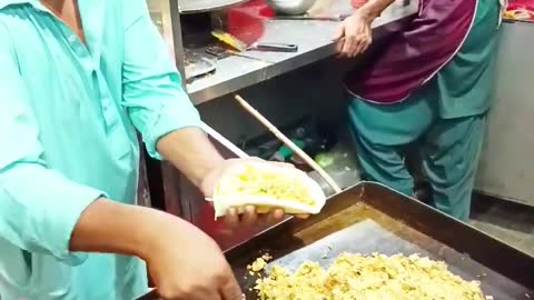 Bhel Puri #shorts | Famous Pakistan/Indian Street Food - Bhelpuri Savoury Snacks