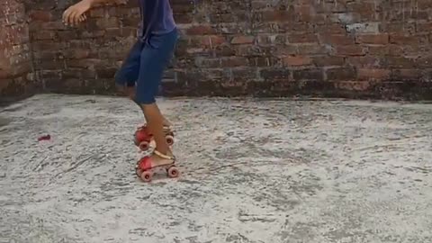Roller Skates Practice 😍😍 __ Skating Video __#shorts #trend #viralshorts