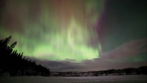 WOW 😯 GHOST LAKE ALBERTA AURORA STORM