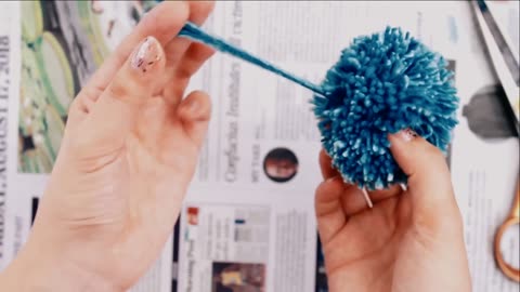 How to Make a PERFECT POM POM Every Time