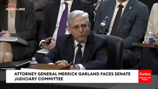 Senator Hawley EXPOSES AG Garland For Being Involved In The Mar-A-Lago Raid