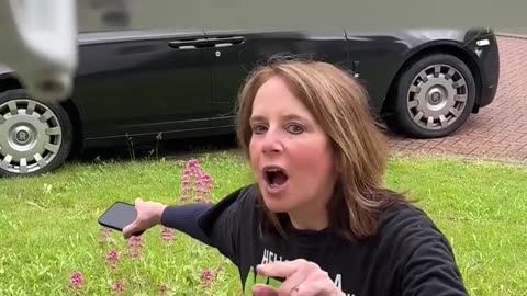 Vegan Goes Mad Because I'm Parked On The Grass