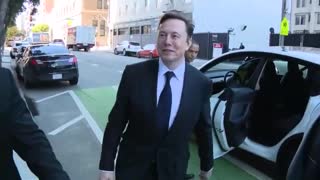 Musk Handles Reporters With Complete Class