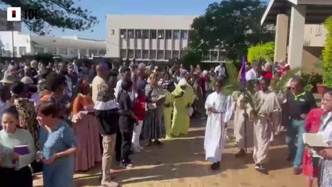 WATCH: Hundreds joined the Palm Sunday procession