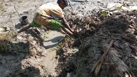 Amazing fishing video || Village little boy ||